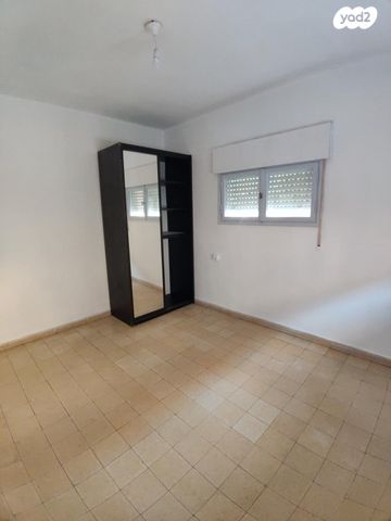 דירה, הראל 7, ארלוזורוב, גבעתיים