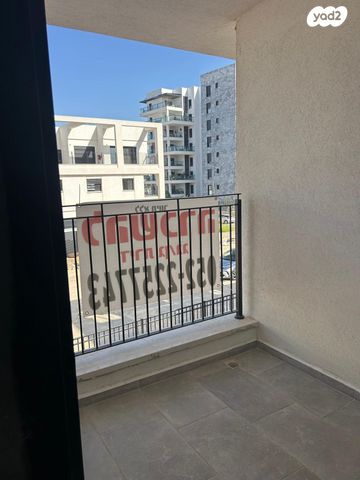 דירת גן, דגן 4, עמירם, פרדס חנה כרכור