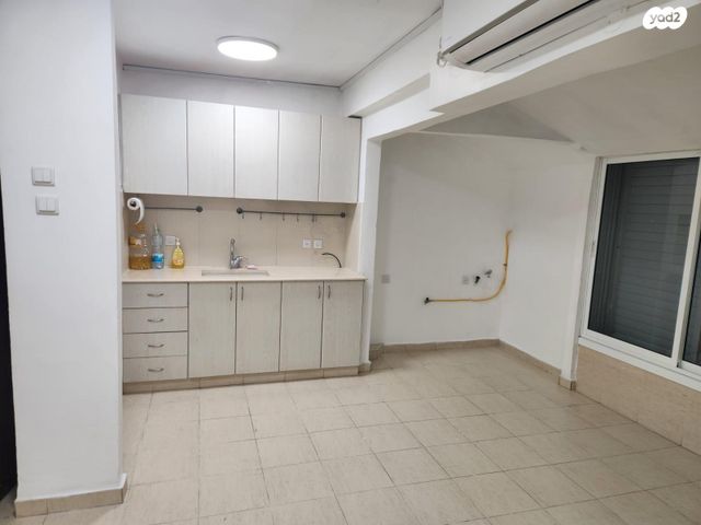 דירה, שדרות מרדכי בן פורת 4, הראשונים, אור יהודה