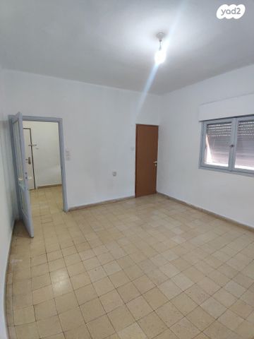 דירה, הראל 7, ארלוזורוב, גבעתיים