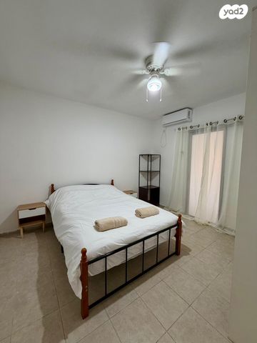 תיירות ונופש, אליעזר פרי 2, שיכון ב', קרית שמונה