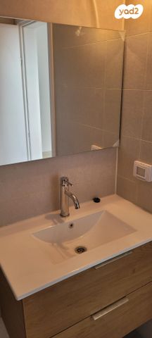 דירה, הרב שלום שבזי 225, פסגות אפק, ראש העין