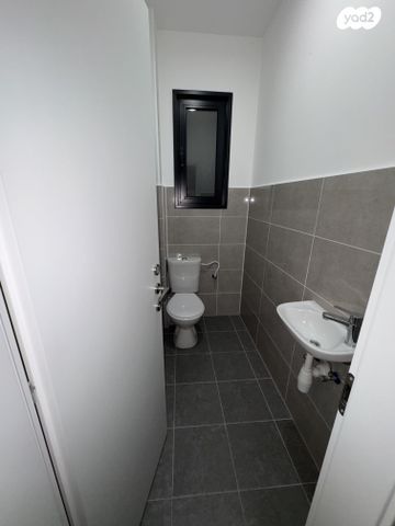 דירה, רועי קליין 2, קרית קריניצי, רמת גן