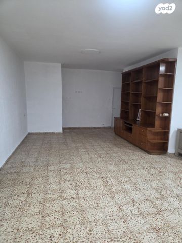 דירה, הרצל 102, עיר, מרכז העיר, נהריה