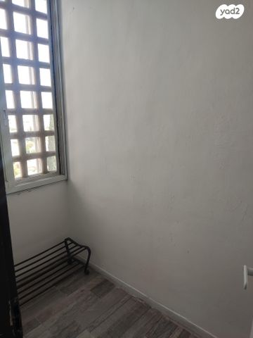 דירה, נתיב הטרשים 16, גבעת נשר, נשר