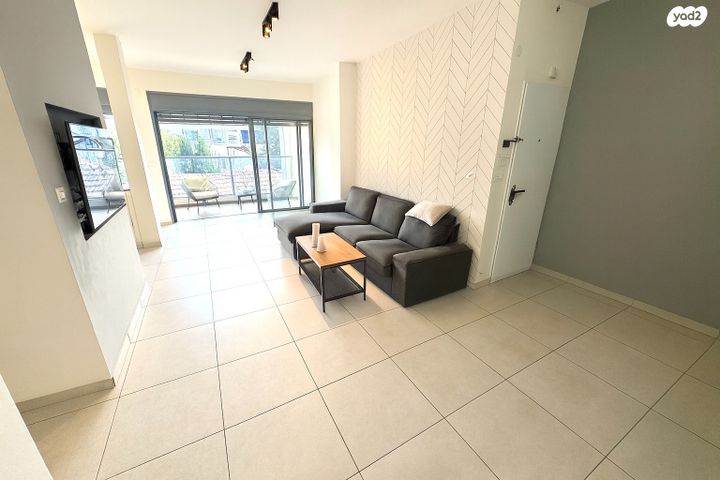 דירה, עציון 8, יד לבנים, רמת גן