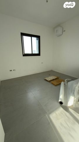 דופלקס, ישראל בן ציון 5, דרום מערב ותיק, בת ים