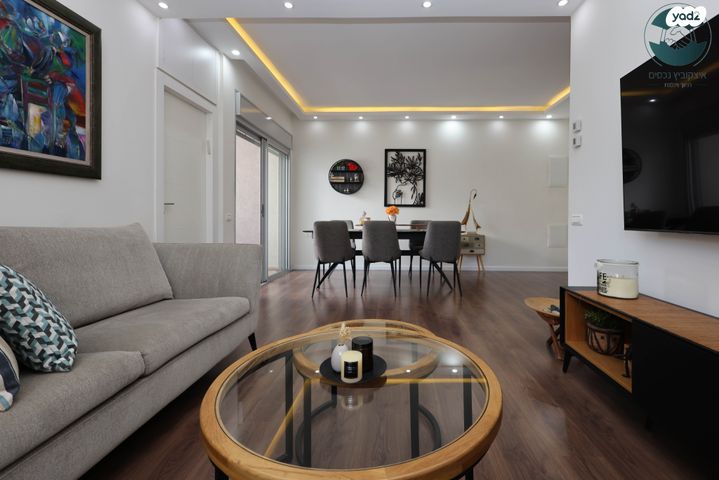 דופלקס, רעננה