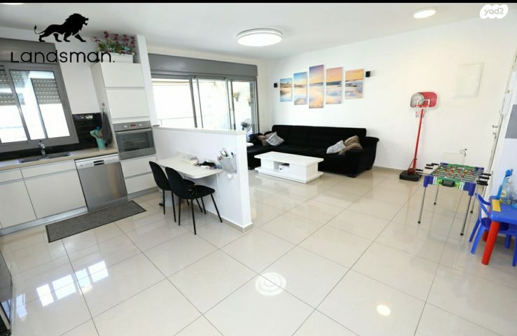 דירה, קרול, פתח תקווה