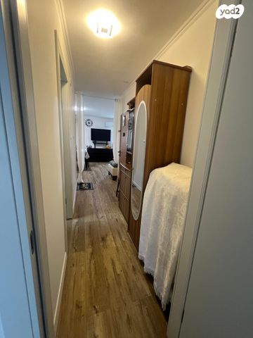 דירה, יעלים, ערד