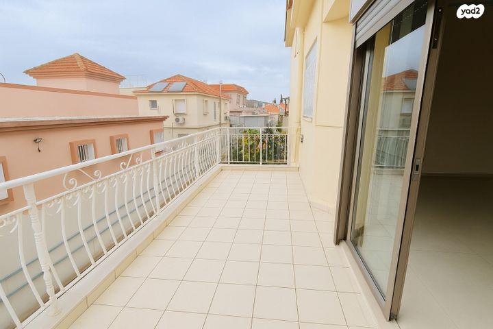 דו משפחתי, סביונים, מעלות תרשיחא