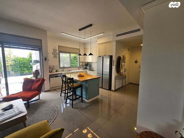 גג/ פנטהאוז, תל חי, נגבה, רמת גן