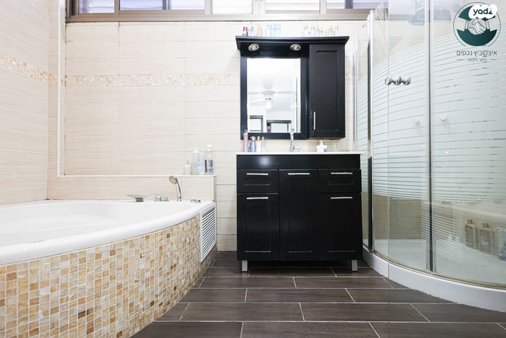 דופלקס, סוקולוב, הוד השרון