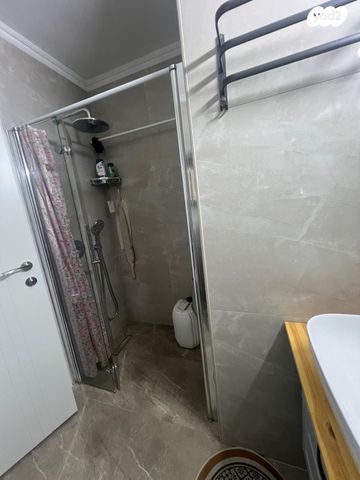 דירה, יעלים, ערד