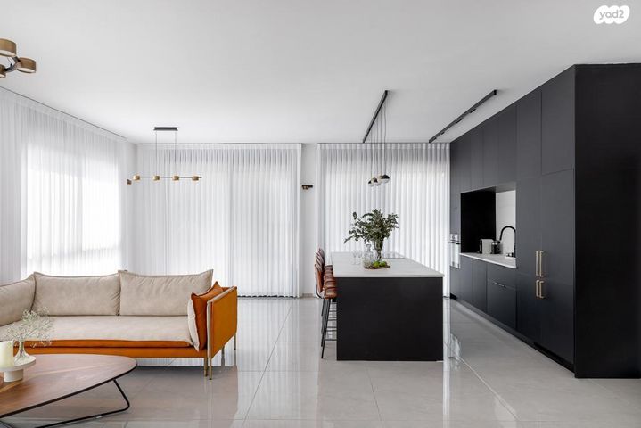 גג/ פנטהאוז, איסר הראל, נווה אור, אור עקיבא