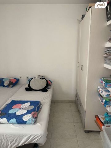 דירה, שיכון עובדים, טבריה