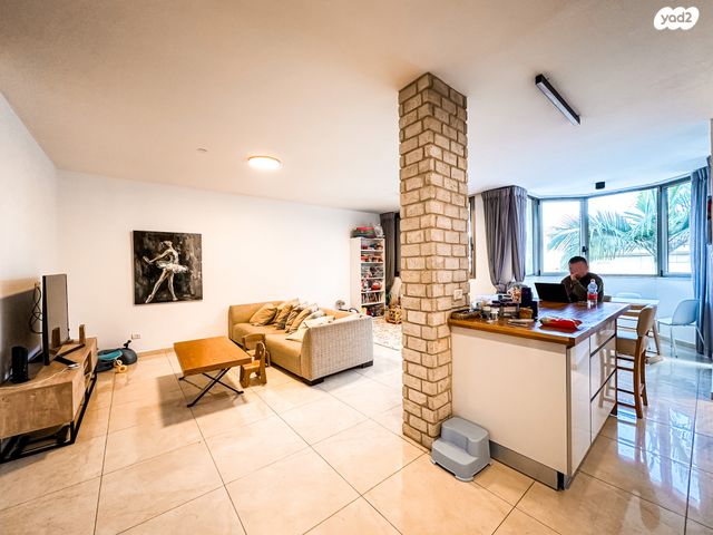 רביבים, גני ראשון