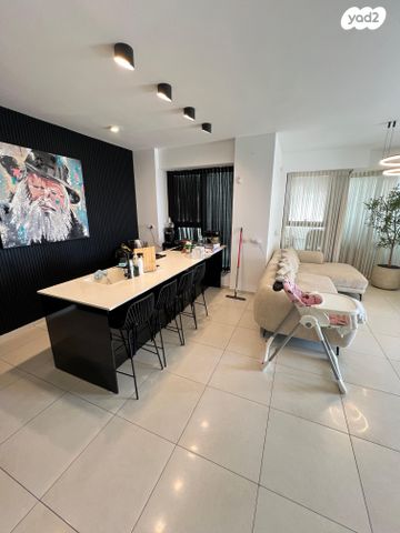 דירה, יצחק שדה 6, בת ים