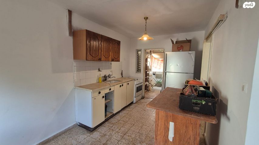 דירה, נחל ערוד, צוקי רמון, מצפה רמון