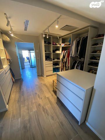 בית פרטי/ קוטג', מסריק, פרדס הגדוד, נתניה