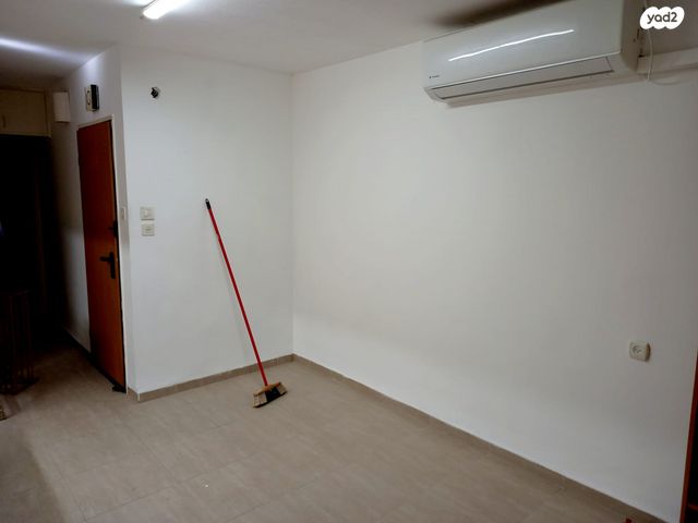 דירה, אבא הלל סילבר, יזרעאליה, חיפה