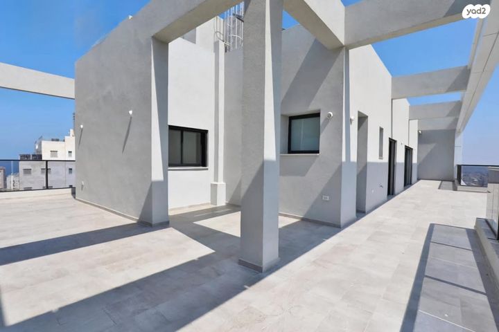 גג/ פנטהאוז, צפון מערב מרכז העיר, נתניה