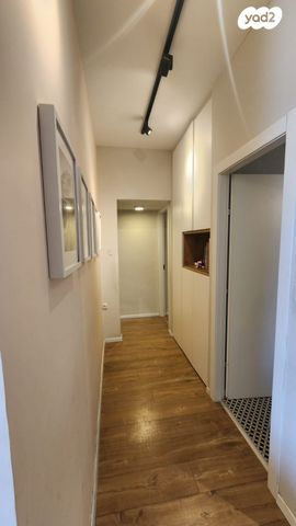 דירה, ש"י עגנון, מרכז דרום, רעננה