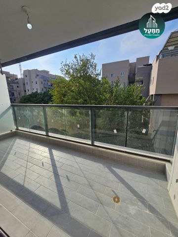 דירה, מרדכי אנילביץ', קרית ויצמן, רעננה