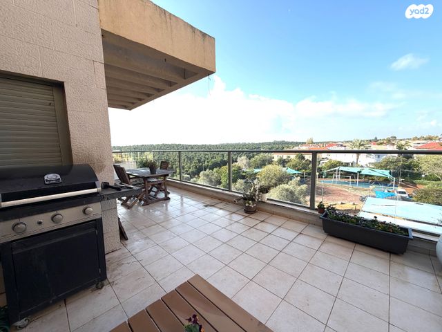 דירה, כפר יונה