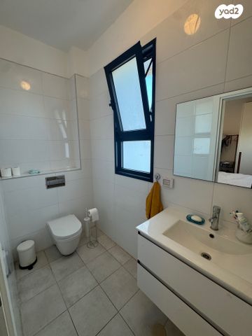 דירה, מנחם ארבר, נווה עופר, תל כביר, תל אביב יפו