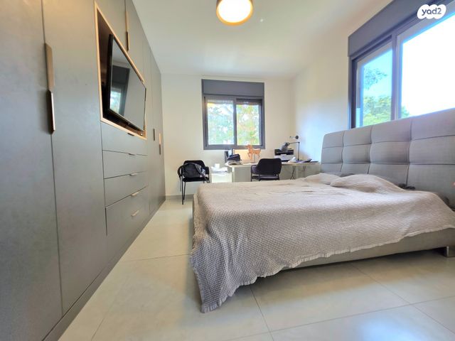 דירה, וייצמן, קרית שז"ר, רעננה