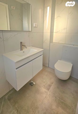 דירה, אור יהודה