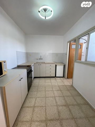 דירה, ז'בוטינסקי 21, באר שבע