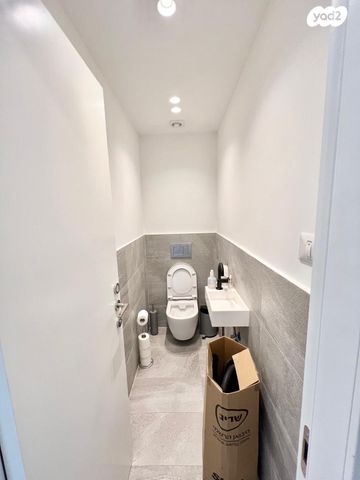 דירה, שדרות בן ציון 25, הצפון הישן - דרום, תל אביב יפו