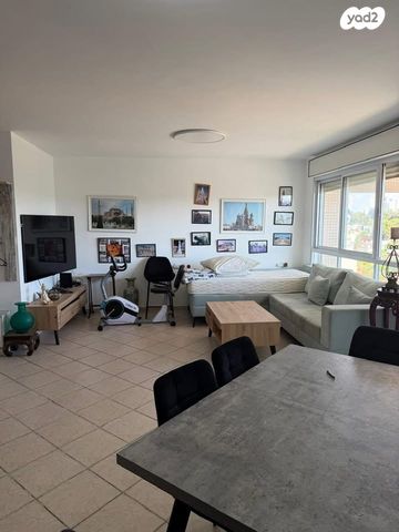 דירה, חנה ומיכאל לוין, רביבים, גני ראשון, ראשון לציון