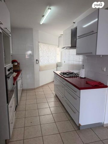 דירה, חנה ומיכאל לוין, רביבים, גני ראשון, ראשון לציון