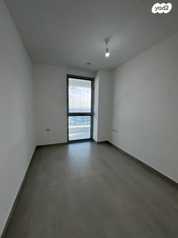 דירה, גרציאני יצחק 10, תל אביב יפו