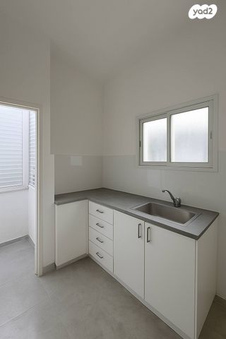 דירה, כנפי נשרים, קרית בורוכוב, רמת גן