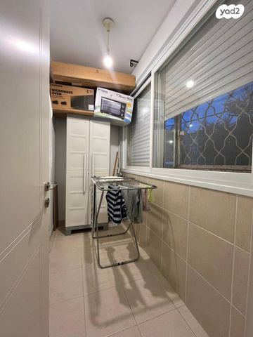 דירה, גיורא יוספטל 9, קרית ים ב', קרית ים