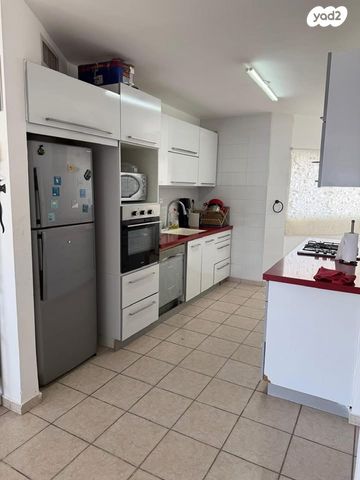 דירה, חנה ומיכאל לוין, רביבים, גני ראשון, ראשון לציון