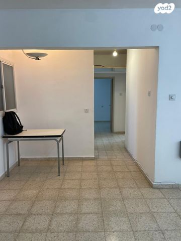 דירה, ז'בוטינסקי 21, באר שבע