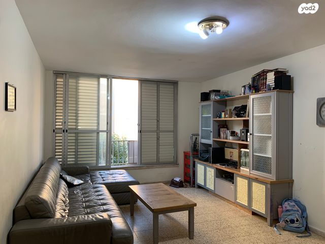 דירה, חנקין, מגדיאל, הוד השרון