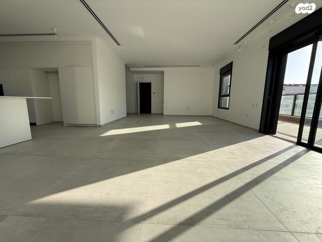 דופלקס, נווה זמר, רעננה