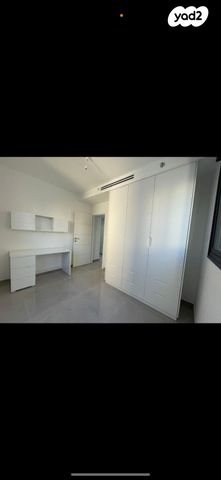 דירה, תל גיבורים, חולון