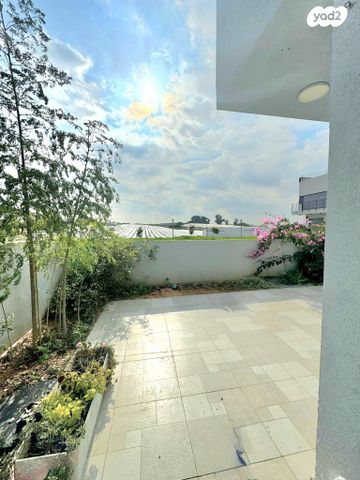 בית פרטי/ קוטג', שבט שמעון, קדימה צורן