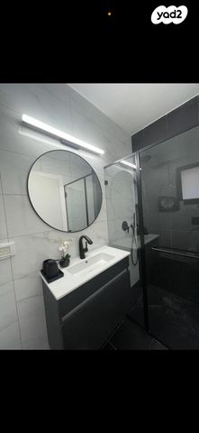 דירה, תל גיבורים, חולון