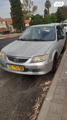 מודעת רכב מאזדה 323