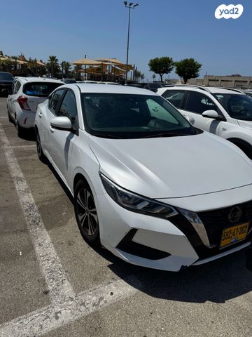 ניסאן סנטרה