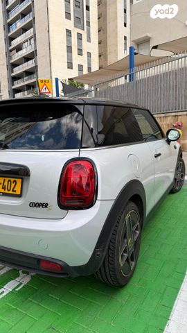 מיני קופר SE (חשמלית)