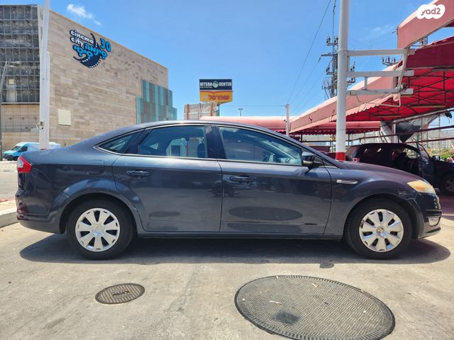 מודעת רכב פורד מונדאו